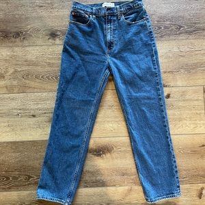 Abercrombie Ankle Straight Ultra High Rise